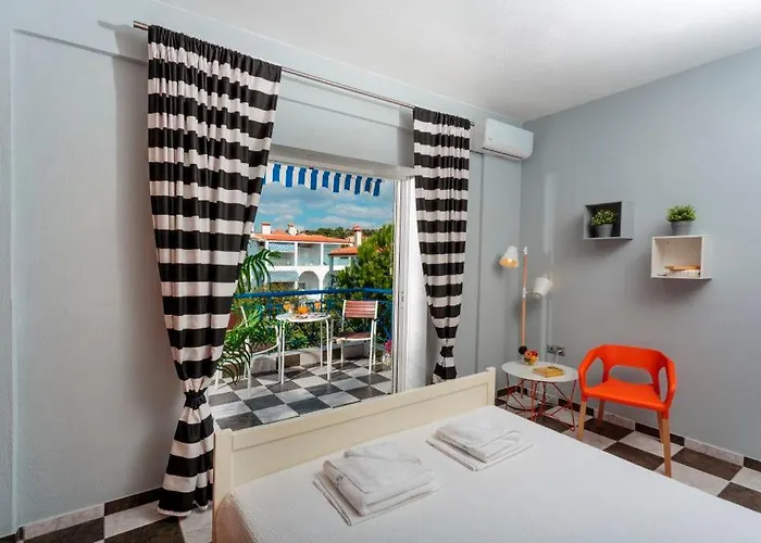 Gerakina Skala Holiday Houses